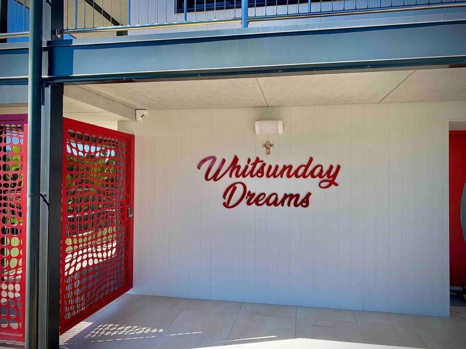 Whitsunday Dreams Apartamento Airlie Beach Exterior foto