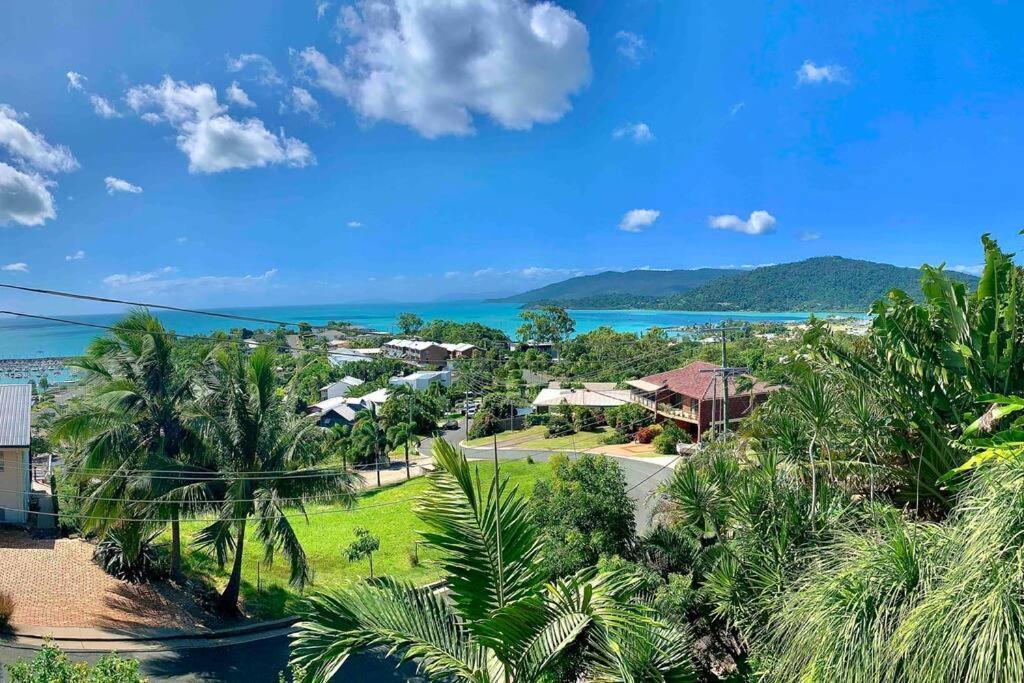 Whitsunday Dreams Apartamento Airlie Beach Exterior foto